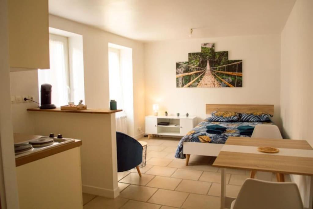 Studio Cosy Tv Wifi Confortable Et Chaleureux Gaillon Zewnętrze zdjęcie